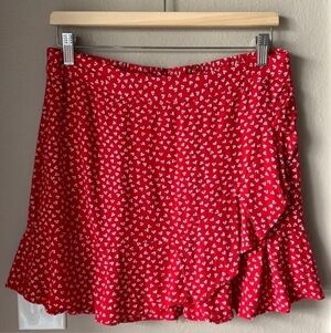 Sim & Sam Red Micro Floral Ruffle Mini Skirt Women's Medium M Flowy Summer EUC